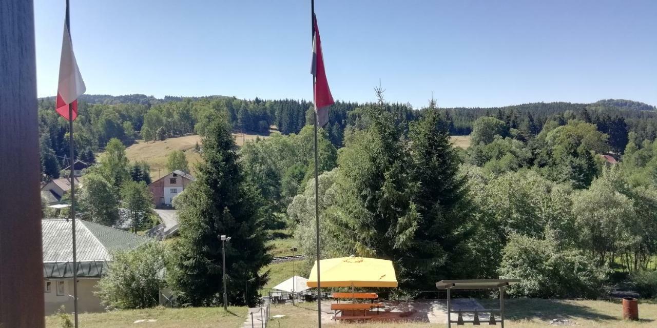 Hotel Olivin Kytlice Hiker Huts Esterno foto