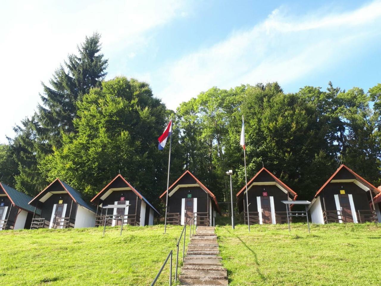 Hotel Olivin Kytlice Hiker Huts Esterno foto